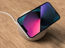 Afbeelding in Gallery-weergave laden, PureS Japandi – Ribbed MagSafe Phone Charger Stand
